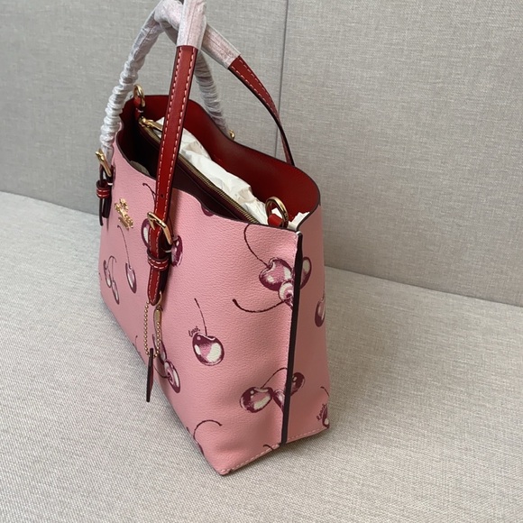 🍏🍏Coach Mollie  Tote Bag 25 With Cherry Print Crossbody Strap - Picture 7 of 9